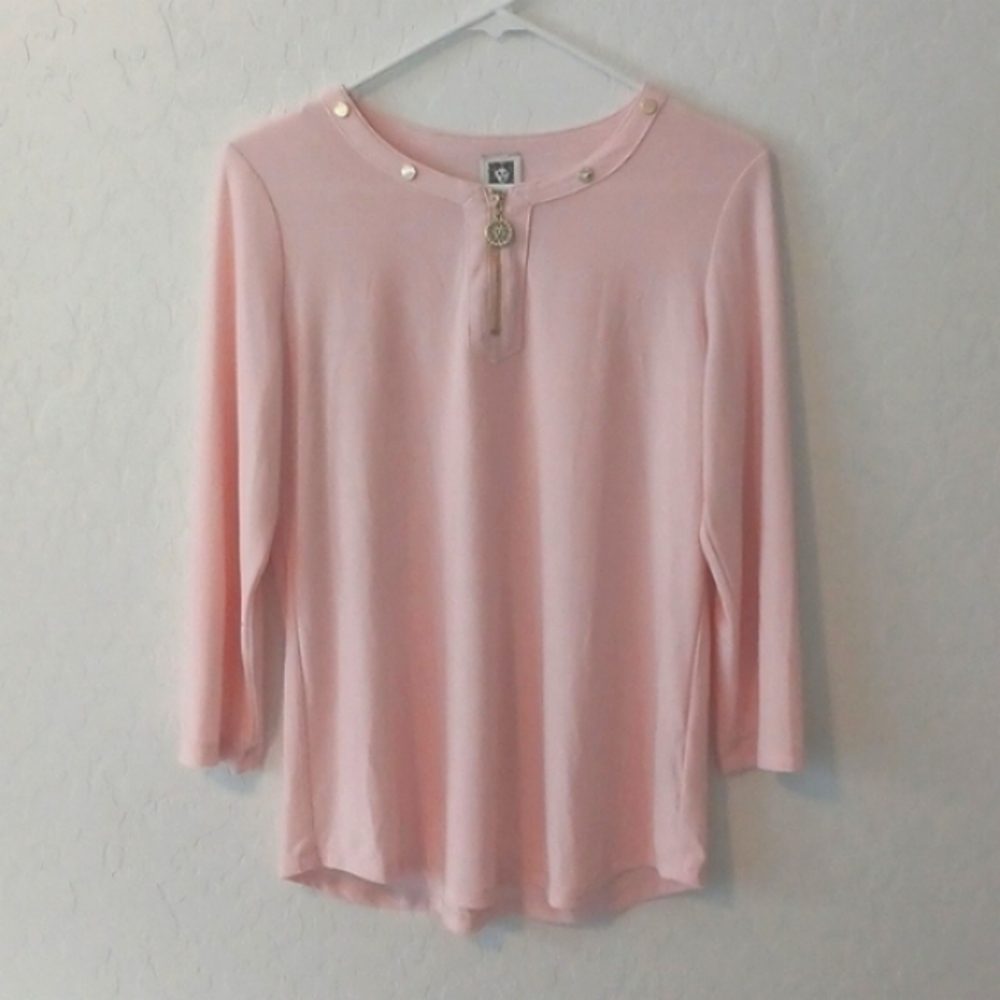 NWOT Anne Klein Womans Pink Blouse